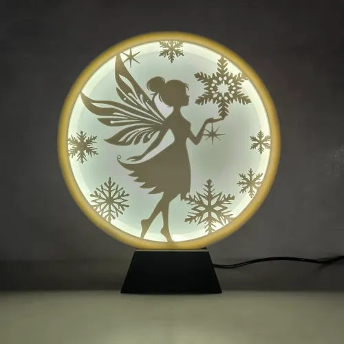 Bild zeigt Weihnachtslampe mit Engel