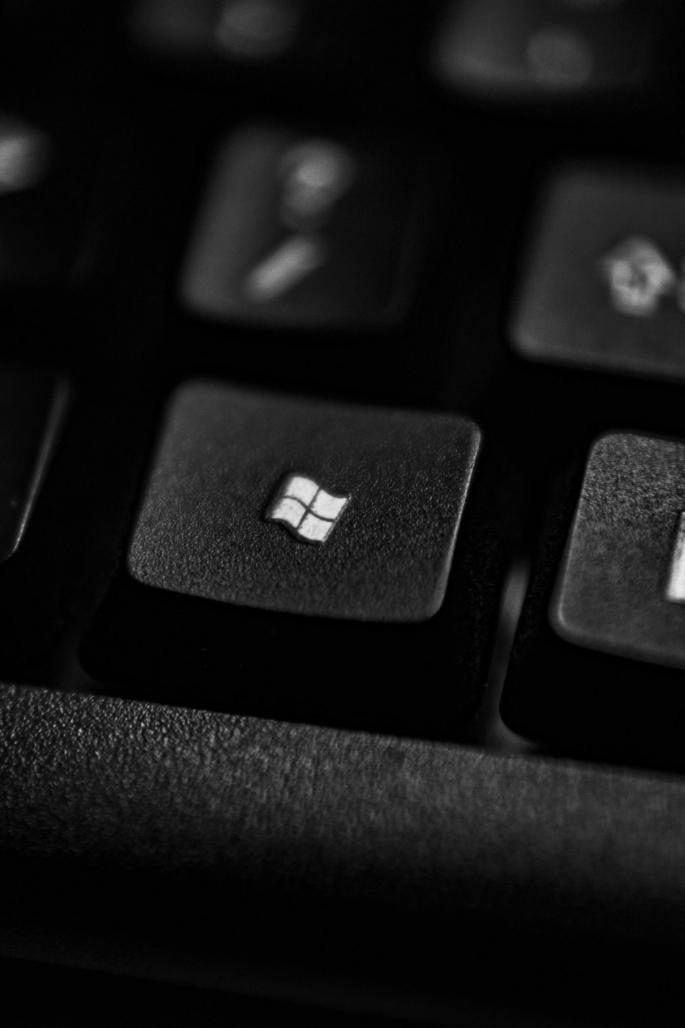 Foto von Nothing Ahead: https://www.pexels.com/de-de/foto/nahaufnahme-einer-tastatur-4567339/