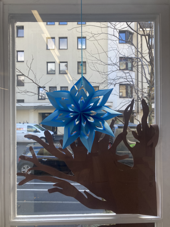 © Johanna Schmidt | Bildquelle: Johanna Schmidt | Urheber:in: Johanna Schmidt Brotpapiertütenstern