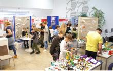 Kinder bei der First Lego League