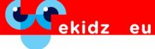 Rotes Rechteck. Links grüne Augen und grüner Mund. Links weißer Schriftzug "ekidz.eu"