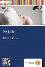 Kind wird bei der Taufe mit Wasser begossen