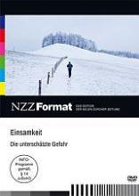 Schneelandschaft mit Zaun und Spaziergänger